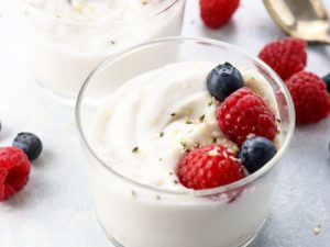 Best Foods for Flat Abs - low fat yogurt